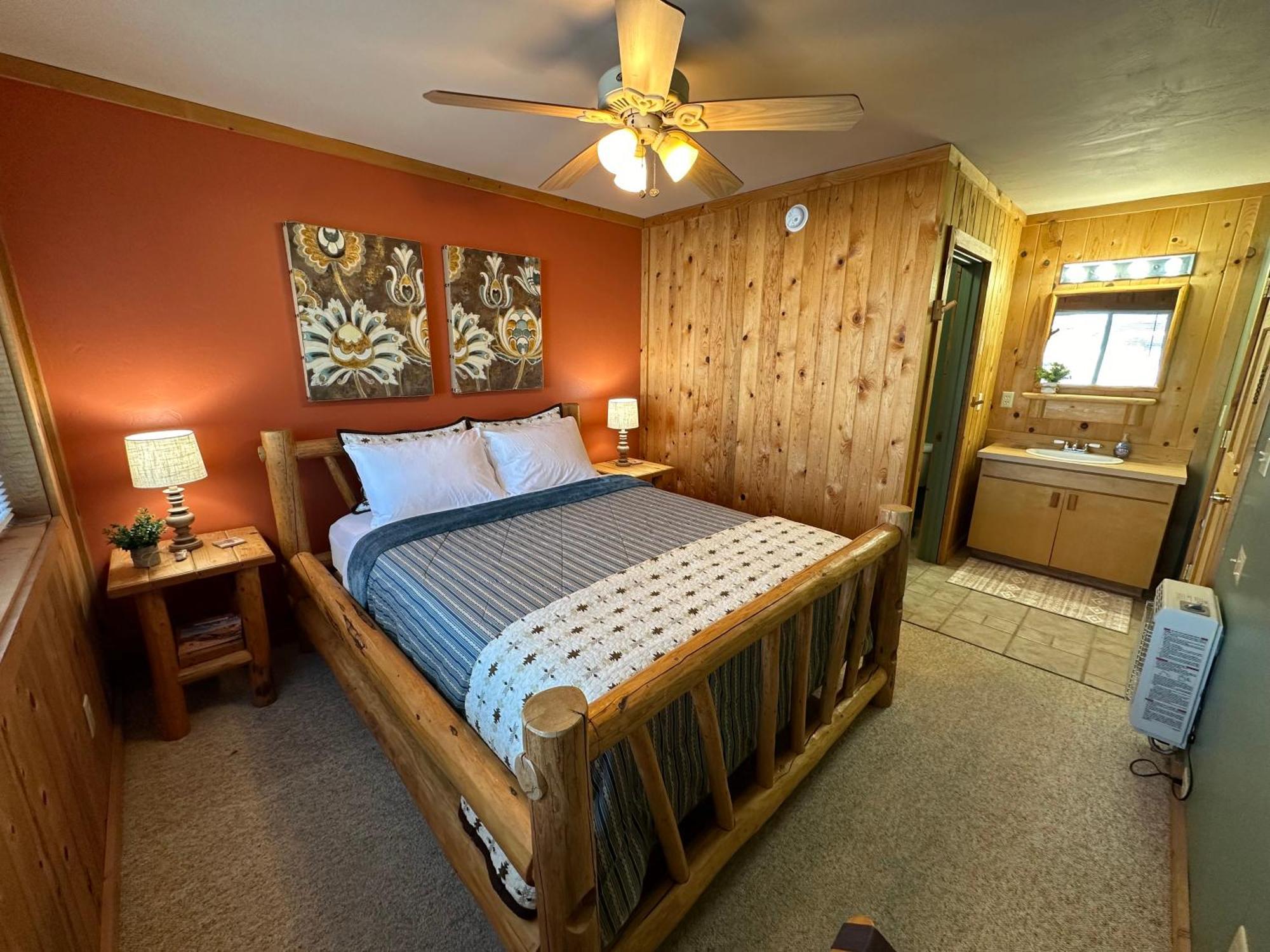 Mount Peale Country Inn La Sal 外观 照片