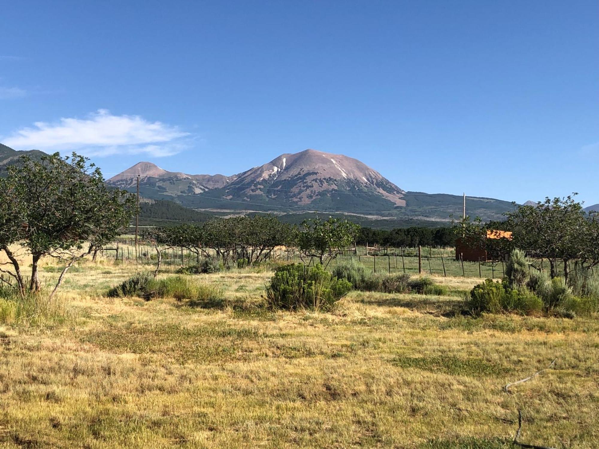 Mount Peale Country Inn La Sal 外观 照片
