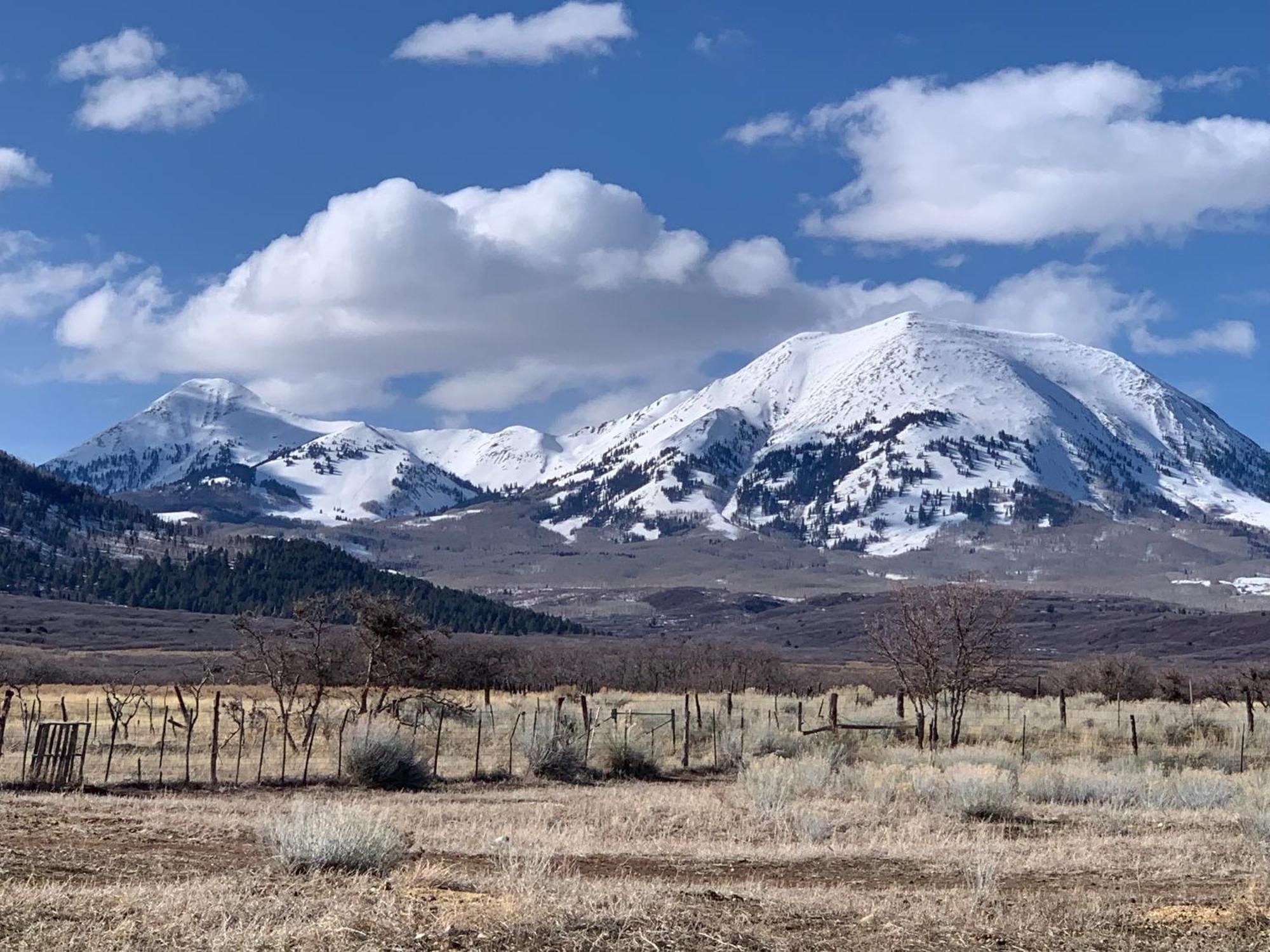 Mount Peale Country Inn La Sal 外观 照片