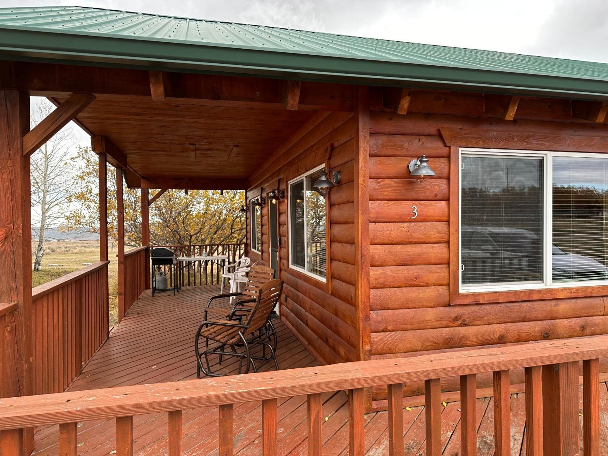 Mount Peale Country Inn La Sal 外观 照片